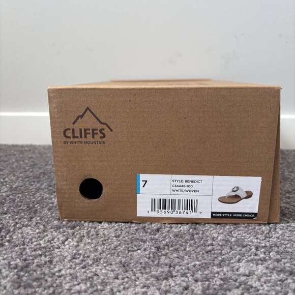 Cliffs by White Mountain Women's 7 & 8 White Benedict Comfort Sandals NWT - Picture 16 of 16